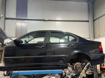 Véhicule à la ferraille bmw serie 3 berlina (e46) 316i de l'année 2002 alimenté n42b18a