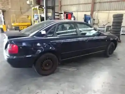 Sloopvoertuig audi a4 berlina (b5) 1.8 van het jaar 1997 aangedreven adr