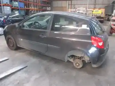 Scrapping Vehicle renault clio iii (br0/1, cr0/1) 1.5 dci (c/br0g c/br1g) of the year 2005 powered d/ k9k m7