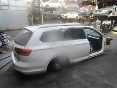 Hurda Aracı volkswagen passat berlina (3c2) 2.0 tdi yılın 2015 güçlü crl