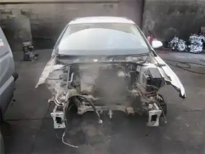 Hurda Aracı volkswagen passat berlina (3c2) 2.0 tdi yılın 2015 güçlü crl