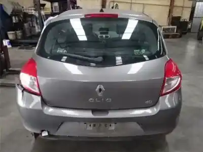 Sloopvoertuig renault clio iii (br0/1, cr0/1) 1.5 dci van het jaar 2011 aangedreven d/k9k 67