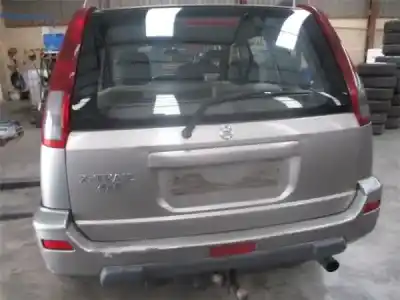 Scrapping Vehicle NISSAN X-TRAIL I (T30) 2.2 DI 4X4 of the year 2002 powered YD22ETI