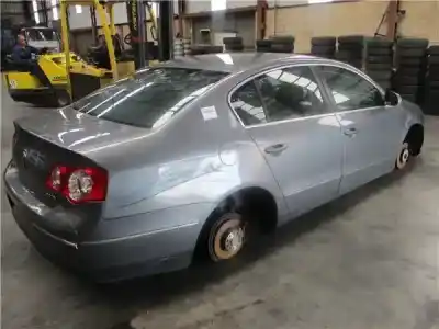 Здавання транспортного засобу volkswagen passat berlina (3c2) 2.0 tdi 16v року 2008 потужний bkp