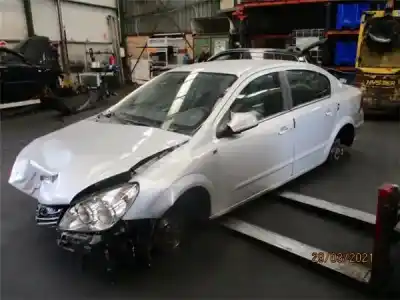 Здавання транспортного засобу opel astra h sedán (a04) 1.7 cdti (l69) року 2009 потужний z 17 dth