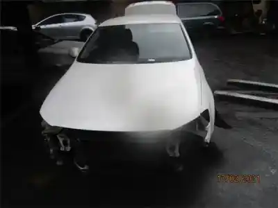 Здавання транспортного засобу volkswagen passat berlina (3c2) 2.0 tdi року 2010 потужний cba