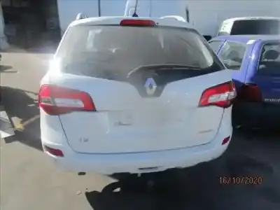 Veículo de Sucata RENAULT KOLEOS I 2.0 dCi (HY0A) do ano 2009 alimentado D/ M9RD8