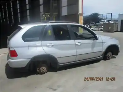 Veículo de Sucata bmw x5 (e53) 4.4i automático do ano 2001 alimentado 44-8s 2 g