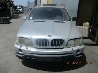 Veículo de Sucata bmw x5 (e53) 4.4i automático do ano 2001 alimentado 44-8s 2 g