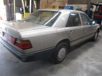 Veicolo di demolizione mercedes-benz 300d 3.000 d dell'anno 1995 alimentato 603912