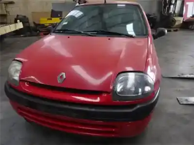 Утилизация автомобиля RENAULT CLIO II FASE II (B/CB0) 1.2 Authentique года 1999 питание G-D7F D7