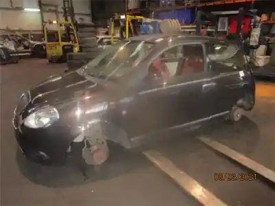 Veículo de Sucata lancia ypsilon (101) 1.4 16v platino do ano 2008 alimentado 843 a 1.000