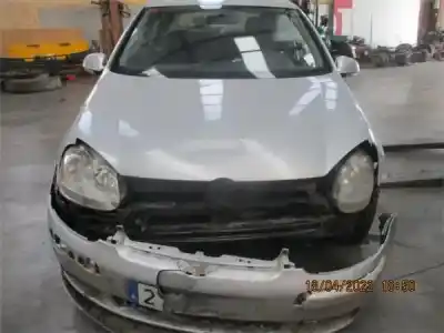 Veicolo di demolizione VOLKSWAGEN GOLF V (1K1) 1.9 TDI dell'anno 2006 alimentato BXE