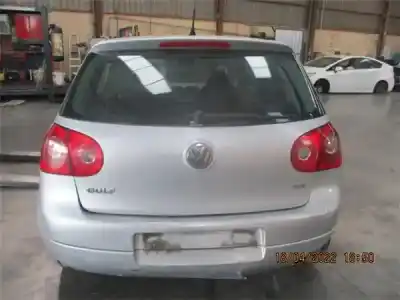 Veicolo di demolizione volkswagen golf v (1k1) 1.9 tdi dell'anno 2006 alimentato bxe