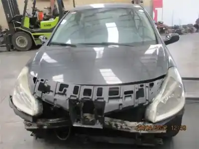 Veículo de Sucata RENAULT CLIO III 1.5 dCi Diesel CAT do ano 2006 alimentado K9K 766