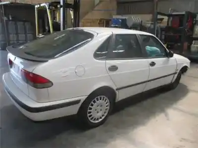 Veicolo di demolizione saab 9-3 berlina 2.2 s tid dell'anno 1999 alimentato d223l
