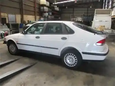 Veicolo di demolizione saab 9-3 berlina 2.2 s tid dell'anno 1999 alimentato d223l