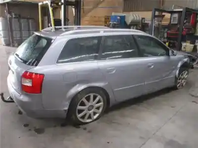 Veículo de Sucata audi a4 avant (8e) 2.5 tdi quattro (132kw) do ano 2004 alimentado bau