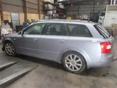 Veículo de Sucata audi a4 avant (8e) 2.5 tdi quattro (132kw) do ano 2004 alimentado bau