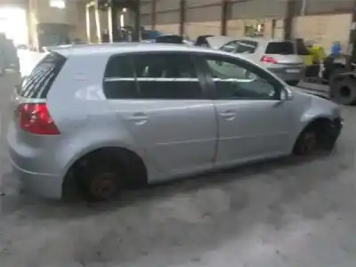 Vehicul casat volkswagen golf v (1k1) 1.4 tsi al anului 2017 alimentat blg