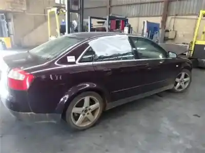 Scrapping Vehicle audi a4 berlina (8e) 2.5 v6 24v tdi of the year 2004 powered ake