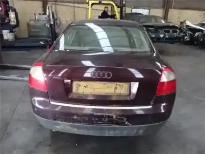 Scrapping Vehicle audi a4 berlina (8e) 2.5 v6 24v tdi of the year 2004 powered ake