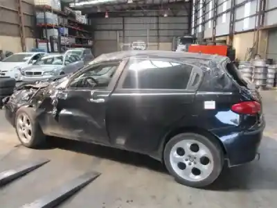 Здавання транспортного засобу alfa romeo                                         alfa 147 (190)                                                                                                                                                                                                                                             1.9 jtd distinctive                                                                                                                                                                                                                                        року 2002 потужний 937 a2.000