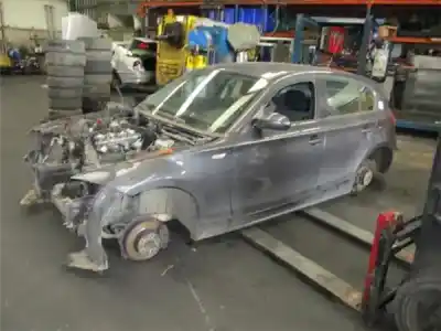 Veículo de Sucata bmw serie 1 berlina (e81/e87) 2.0 118d do ano 2005 alimentado 20-4d-a d