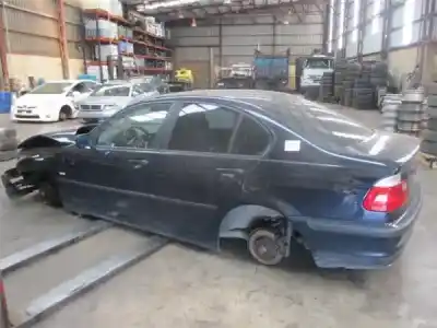 Veículo de Sucata bmw serie 3 berlina (e46) 2.0 320d do ano 2001 alimentado 204d1