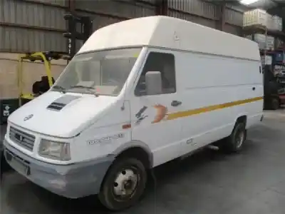 Veicolo di demolizione iveco c40800 2.500 cc 85 kw dell'anno 1996 alimentato sofim d-8140.47