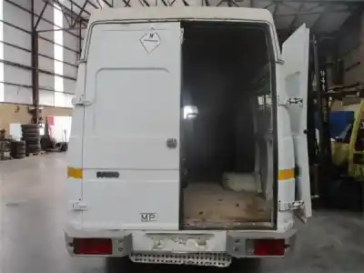 Veicolo di demolizione iveco c40800 2.500 cc 85 kw dell'anno 1996 alimentato sofim d-8140.47