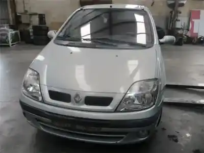 Veículo de Sucata RENAULT MEGANE SCENIC (JA0/1_) 1.6 16V (JA0B JA04 JA11 JA00) do ano 2002 alimentado G/ K4M A7