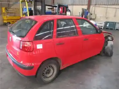 Veículo de Sucata seat ibiza (6k1) 1.4 do ano 2001 alimentado aud