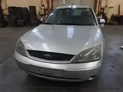 Veicolo di demolizione FORD                                               MONDEO III SEDÁN (B4Y)                                                                                                                                                                                                                                     2.0 16V                                                                                                                                                                                                                                                    dell'anno 2001 alimentato CJBA