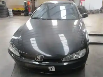 Veículo de Sucata PEUGEOT 406 COUPE (S1/S2) 2.2 HDi FAP CAT do ano 2002 alimentado 4HX (DW12TED4/FAP)