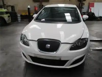 Veículo de Sucata SEAT LEON (1P1) 1.6 TDI do ano 2010 alimentado D CAY
