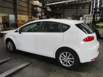 Veículo de Sucata seat leon (1p1) 1.6 tdi do ano 2010 alimentado d cay