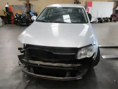 Здавання транспортного засобу VOLKSWAGEN PASSAT BERLINA (3C2) 2.0 TDI 16V року 2006 потужний BKP