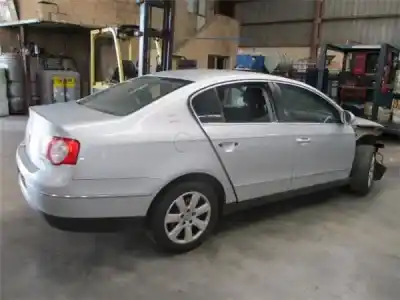 Здавання транспортного засобу volkswagen passat berlina (3c2) 2.0 tdi 16v року 2006 потужний bkp
