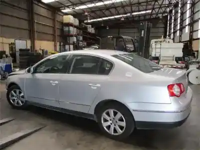 Здавання транспортного засобу volkswagen passat berlina (3c2) 2.0 tdi 16v року 2006 потужний bkp