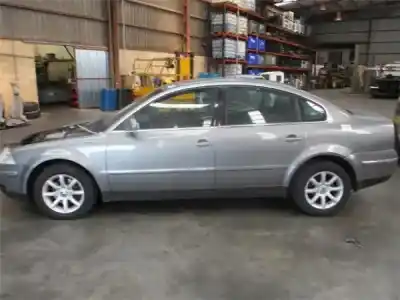 Veículo de Sucata volkswagen passat berlina (3b3) 1.9 tdi do ano 2005 alimentado avf