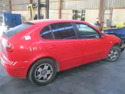 Veículo de Sucata seat                                               leon (1m1)                                                                                                                                                                                                                                                 1.9 tdi                                                                                                                                                                                                                                                    do ano 2000 alimentado ahf