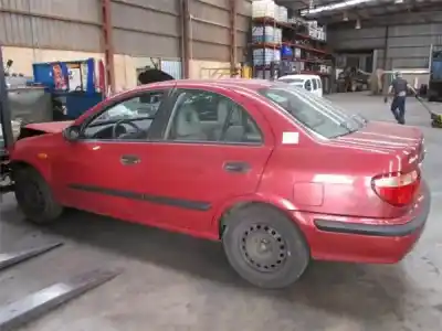 Veículo de Sucata nissan almera (n16/e) 1.5 16v cat do ano 2001 alimentado qg15de