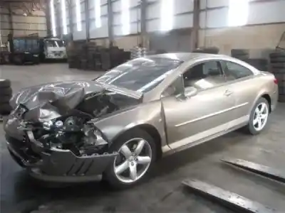 Veicolo di demolizione peugeot                                            407 coupé (6c_)                                                                                                                                                                                                                                            2.7 hdi                                                                                                                                                                                                                                                    dell'anno 2006 alimentato uhz (dt17)