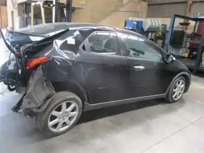 Sloopvoertuig honda civic viii hatchback (fn, fk) 2.2 ctdi van het jaar 2009 aangedreven n22a2
