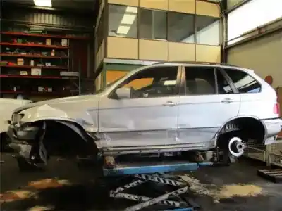 Veículo de Sucata bmw serie x5 (e53) 3.0d do ano 2016 alimentado m57 306 d1