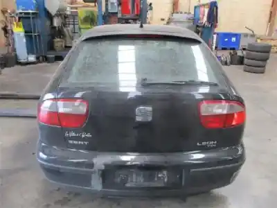 Vehicul casat seat                                               leon (1m1)                                                                                                                                                                                                                                                 1.9 tdi                                                                                                                                                                                                                                                    al anului 2004 alimentat asv