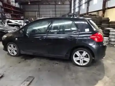 Sloopvoertuig toyota auris (e15) 2.2 sport van het jaar 2008 aangedreven 2ad-fhv