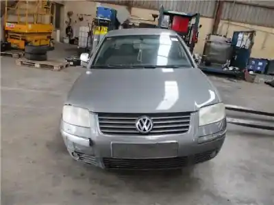 Sloopvoertuig volkswagen passat berlina (3b3) 1.9 tdi van het jaar 2002 aangedreven avf