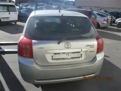 Scrapping Vehicle toyota corolla (e12) 2.0 d-4d of the year 2006 powered 1cd-ftv